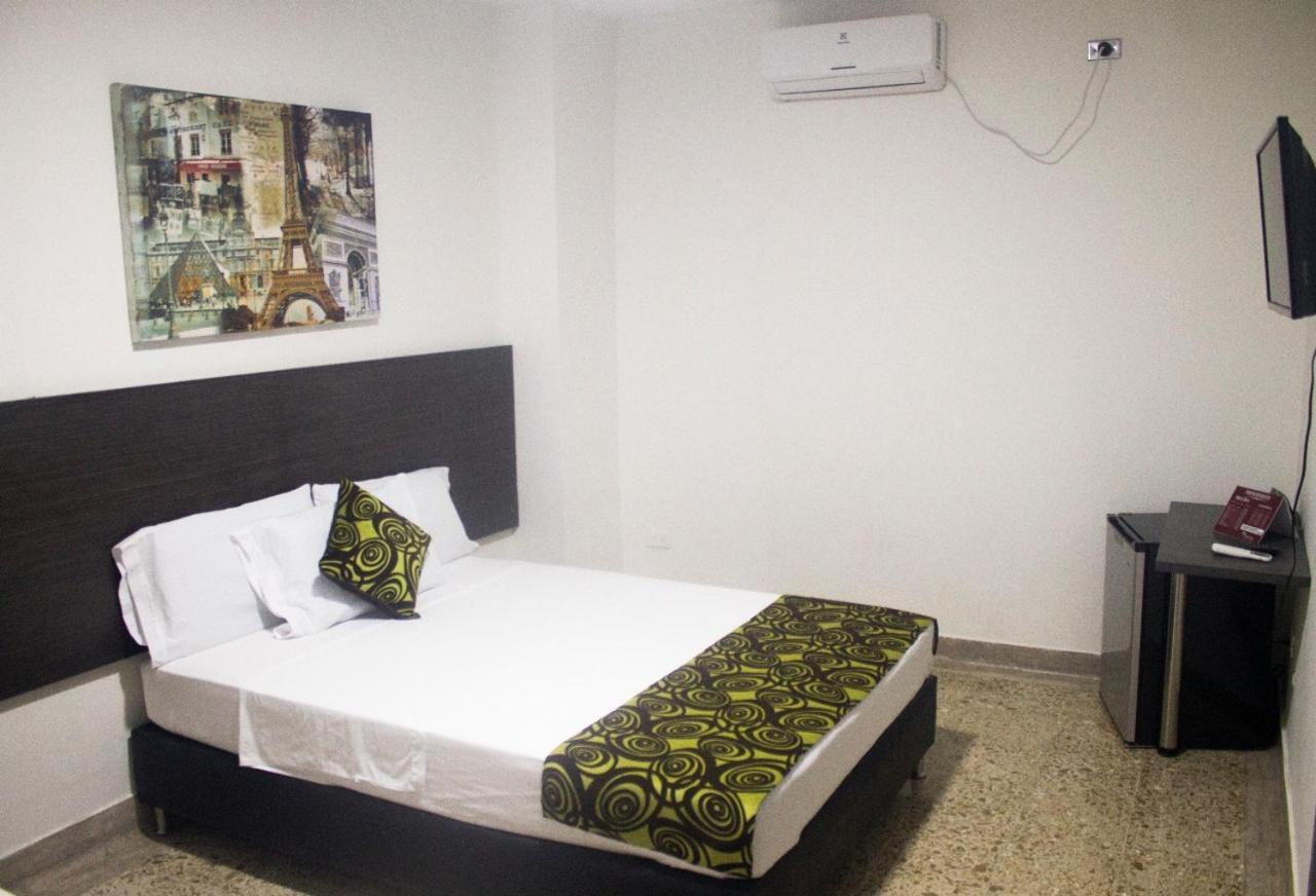 Casa Hotel Palmas Del Estadio 2 เมเดยิน ภายนอก รูปภาพ